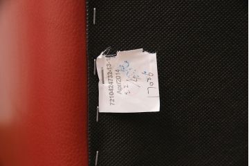 中古　IDC大塚家具　本革L/S　コンフォート　レッドカラーが目を引くソファセット(定価約58万円)(3人掛け、4人掛け)(R-049790)
