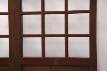 アンティーク建具　和モダンな雰囲気を高めるヒノキ材製格子蔵戸2枚セット(きつね格子、狐格子、引き戸、玄関戸、格子戸、マス目、升目)(R-049792)