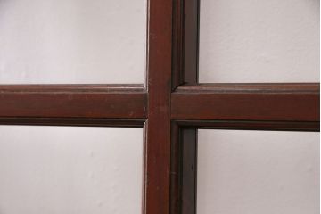 アンティーク建具　和モダンな雰囲気を高めるヒノキ材製格子蔵戸2枚セット(きつね格子、狐格子、引き戸、玄関戸、格子戸、マス目、升目)(R-049792)