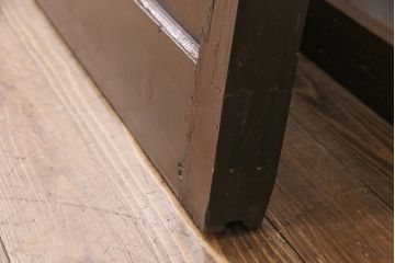 アンティーク建具　和モダンな雰囲気を高めるヒノキ材製格子蔵戸2枚セット(きつね格子、狐格子、引き戸、玄関戸、格子戸、マス目、升目)(R-049792)