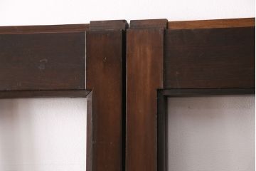 アンティーク建具　和モダンな雰囲気を高めるヒノキ材製格子蔵戸2枚セット(きつね格子、狐格子、引き戸、玄関戸、格子戸、マス目、升目)(R-049792)