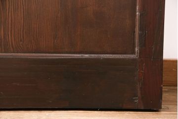 アンティーク建具　和モダンな雰囲気を高めるヒノキ材製格子蔵戸2枚セット(きつね格子、狐格子、引き戸、玄関戸、格子戸、マス目、升目)(R-049792)