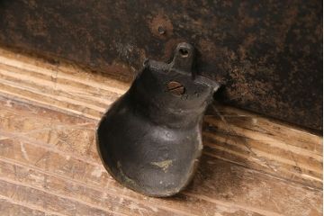 イギリスアンティーク　凝ったデザインがお洒落な空間づくりに活躍する希少なストーブガード(暖炉、ファイヤーガード、フェンダー)(R-049797)