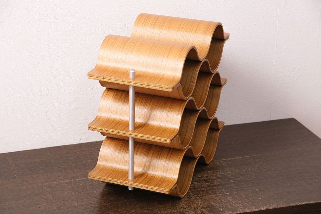 中古　美品　サイトーウッド(SAITO WOOD)　まるでオブジェのようなフォルムが美しいワインラック(ワインストレージ、ワイン収納、シャンパンホルダー)(R-049805)