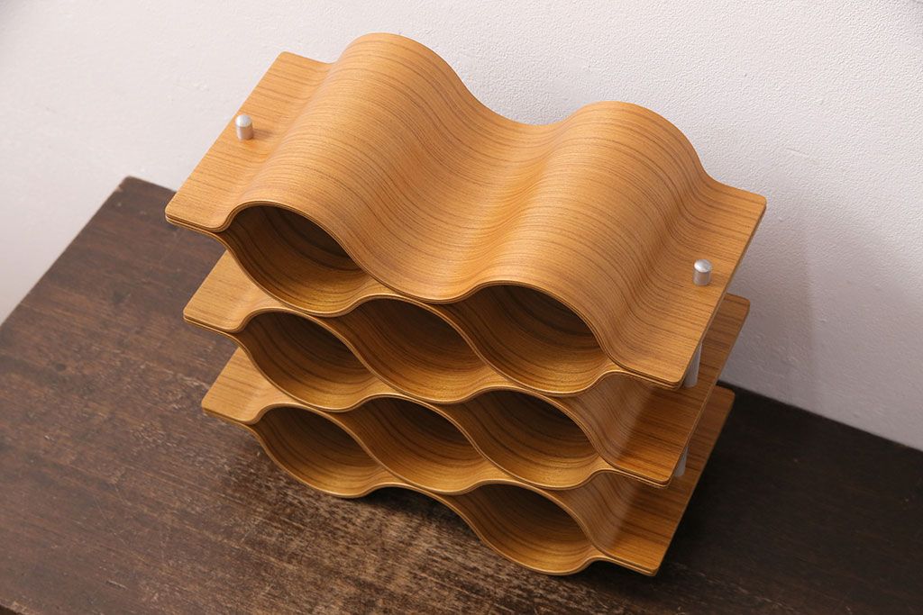 中古　美品　サイトーウッド(SAITO WOOD)　まるでオブジェのようなフォルムが美しいワインラック(ワインストレージ、ワイン収納、シャンパンホルダー)(R-049805)