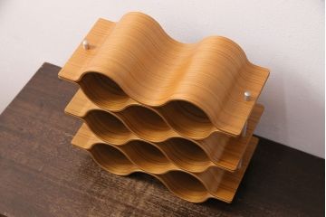中古　美品　サイトーウッド(SAITO WOOD)　まるでオブジェのようなフォルムが美しいワインラック(ワインストレージ、ワイン収納、シャンパンホルダー)(R-049805)