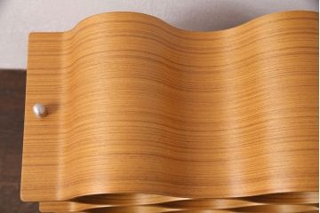 中古　美品　サイトーウッド(SAITO WOOD)　まるでオブジェのようなフォルムが美しいワインラック(ワインストレージ、ワイン収納、シャンパンホルダー)(R-049805)