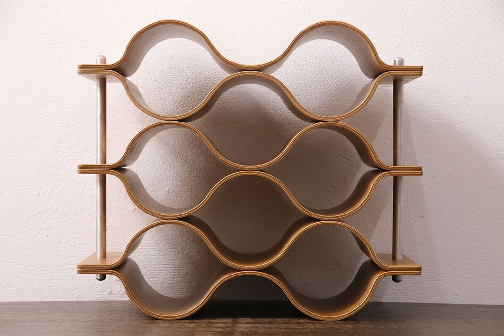 中古　美品　サイトーウッド(SAITO WOOD)　まるでオブジェのようなフォルムが美しいワインラック(ワインストレージ、ワイン収納、シャンパンホルダー)(R-049805)