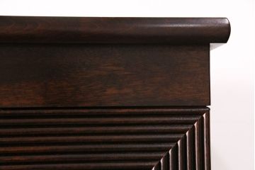 中古　極美品　松本民芸家具　直線的なデザインが美しく高級感を漂わせるリード型カップボード(定価96万円)(収納棚、戸棚、キャビネット)(R-049818)