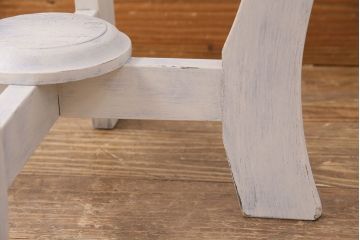 和製アンティーク　アンティークカラーがお部屋のアクセントになるナラ材製ラウンドテーブル(コーヒーテーブル、サイドテーブル)(R-049819)