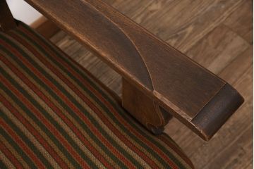中古　神戸洋家具　永田良介商店　タツ型の彫刻存在感を放つアームチェア(1人掛け、シングルソファ)(R-049821)