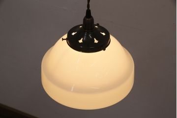 アンティーク照明　ユニークなフォルムが可愛らしい天井照明(ペンダントライト、吊り下げ照明)(R-049830)