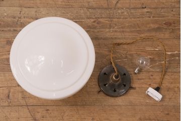 アンティーク照明　ユニークなフォルムが可愛らしい天井照明(ペンダントライト、吊り下げ照明)(R-049830)