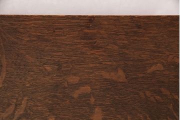 ビンテージ家具　神戸洋家具　洗練されたフォルムが品の良さを高めるナラ材製サイドテーブル(カフェテーブル、オケージョナルテーブル、飾り台、ヴィンテージ)(R-049844)