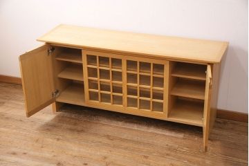 中古　美品　メーベルトーコー(MOBEL TOKO)　木のぬくもりを感じるテレビボード(定価約23万円)(リビングボード、テレビ台、収納棚、キャビネット)(R-049851)