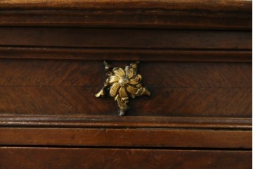 フランスアンティーク　ウォールナット材　サイドテーブル　(R-049858)