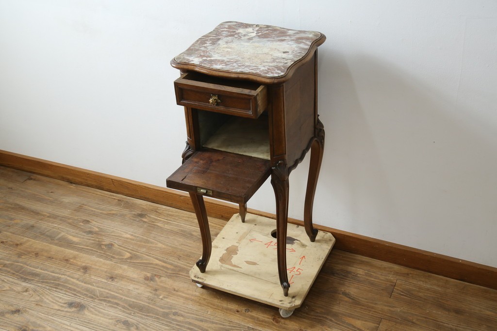 フランスアンティーク　ウォールナット材　サイドテーブル　(R-049858)