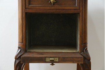 フランスアンティーク　ウォールナット材　サイドテーブル　(R-049858)