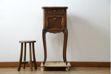 フランスアンティーク　ウォールナット材　サイドテーブル　(R-049858)