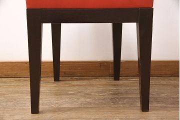 中古　cassina.ixc(カッシーナ・イクスシー )  Philippe hurel(フィリップ・ユーレル)  シンプルでありながら優雅で洗練されたデザインが魅力のチロルチェア(ダイニングチェア、椅子、合皮)(R-049859)