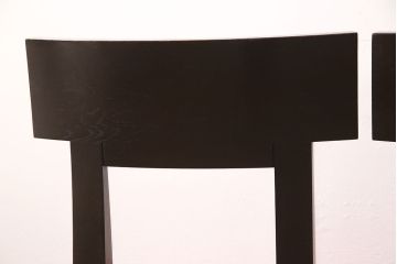 中古　cassina.ixc(カッシーナ・イクスシー )　Philippe hurel(フィリップ・ユーレル)　チロルチェア4脚セット(椅子、ダイニングチェア、合皮)(R-049860)