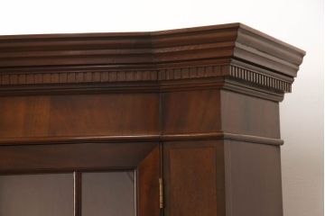 在庫未使用品　IDC大塚家具　Baker(ベーカー社)　マホガニー材製キャビネット(収納棚、飾り棚)(定価約394万円)(R-049863)