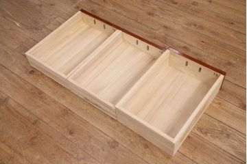 中古　美品　遠野民芸家具　ケヤキ材　南部鉄器金具　上質な和の雰囲気漂うテレビ台(テレビボード、ローボード、リビングボード)(定価約32万円)(R-049865)