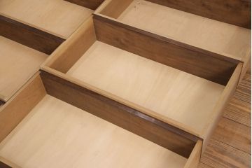 ビンテージ家具　美品　伝統工芸　軽井沢彫り　桜の彫りが優美なチェスト(衣装箪笥、洋服タンス、引き出し、ヴィンテージ)(R-049868)