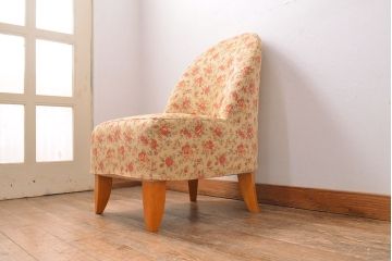 中古　日本フクラ(HUKLA)　TERRACE(テラス)　N560　優美な花柄のファブリックがお洒落な一人掛けソファ(1Pソファ、パーソナルソファ)(R-049885)