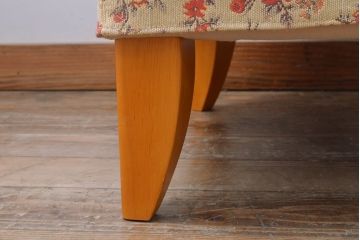 中古　日本フクラ(HUKLA)　TERRACE(テラス)　N560　優美な花柄のファブリックがお洒落な一人掛けソファ(1Pソファ、パーソナルソファ)(R-049885)