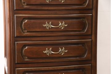 中古　美品　アメリカ製　センチュリー社(CENTURY)　クラシカルなデザインの縦型チェスト(サイドチェスト、引き出し)(定価約105万円)(R-049890)