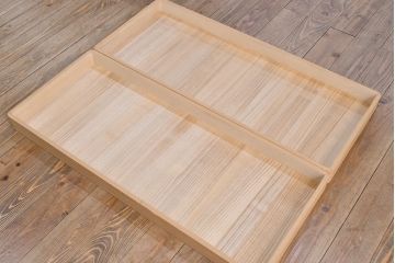 中古　広島・府中家具　松創　木匠多々納邦男　総柾目造り　胴厚　高級感と上品さを併せ持つ総桐箪笥(衣装箪笥、着物箪笥、和タンス、桐たんす)(定価約180万円)(R-049892)