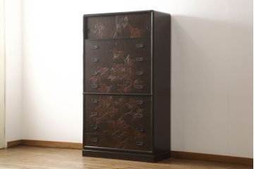 中古　美品　鎌倉彫り　中桐箪笥(チェスト、和箪笥、衣装箪笥、洋服タンス、桐たんす)(R-049895)