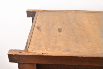 和製アンティーク　明治期　前面ヒノキ材　使い勝手の良い薄型!　近江箪笥のサイドボード(収納棚、キャビネット)(R-049899)