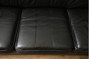 中古　美品　富士ファニチア(富士ファニチュア、フジファニチュア、FUJI FURNITURE、富士ファニチャー)　本革製三人掛けソファ(3Pソファ)(R-049900)