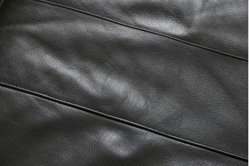 中古　美品　富士ファニチア(富士ファニチュア、フジファニチュア、FUJI FURNITURE、富士ファニチャー)　本革製三人掛けソファ(3Pソファ)(R-049900)