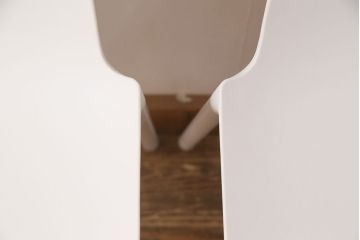 中古　オカムラ(OKAMURA)　ウィスナーハーガー(wiesner hager)　スタッキングチェア2脚セット(マカオチェア、MACAO Chair、会議用チェア、オフィスチェア、椅子、イス、バラ売り可能)(定価約10万円)(R-049902)