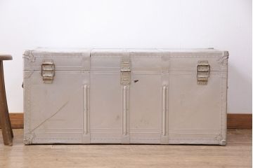 アンティーク雑貨　昭和中期　インダストリアルな雰囲気漂うアルミ製トランク(船トランク、収納、ディスプレイ)(R-049903)