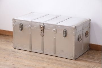 和製アンティーク　昭和中期　インダストリアルな雰囲気漂うアルミ製トランク(船トランク、収納、ディスプレイ)(R-049904)