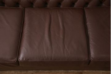 美品　ビンテージ　モビリア　チェスターフィールド風の本革製ソファ(三人掛けソファ、3Pソファ、ヴィンテージ)(R-049908)