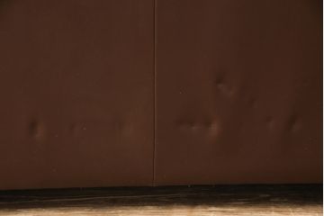美品　ビンテージ　モビリア　チェスターフィールド風の本革製ソファ(三人掛けソファ、3Pソファ、ヴィンテージ)(R-049908)