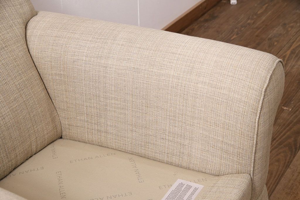 新古　未使用展示品　超美品　ETHAN ALLEN(イーセンアーレン)　くつろぎの空間づくりにおすすめの一人掛けソファ(1Pソファ、アームソファ、シングルソファ)(R-049911)