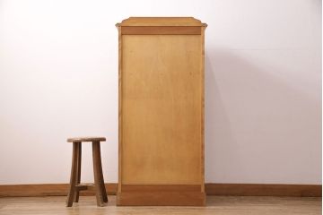 中古　美品　横浜クラシック家具　ダニエル(daniel)　引き出し10杯が嬉しい!木の温もり溢れるチェスト(引き出し、整理タンス)(R-049912)