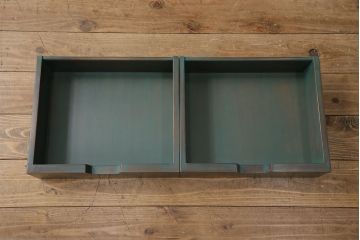 中古　美品　バロッサバレンティ(VARO,S.A. VALENTI)　アルタミラ205901SP　グリーンカラーが空間のアクセントになるガラスキャビネット(飾り棚、陳列棚、店舗什器)(定価約72万円)(R-049914)