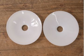 アンティーク照明　レトロな平笠シェードのペンダントライト2個セット(天井照明、吊り下げ照明、電笠)(R-049922)