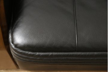 中古　美品　富士ファニチア(富士ファニチュア、フジファニチュア、FUJI FURNITURE、富士ファニチャー)　本革製1人掛けソファ(1Pソファ)(R-049925)
