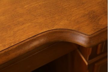 中古　横浜クラシック家具　ダニエル(daniel)　高級感と貫禄を感じさせる両袖机(定価約150万円)(プレジデントデスク、ワークデスク、在宅ワーク、在宅用)(R-049930)