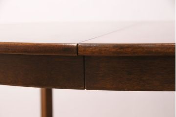 アメリカヴィンテージ　スタイリッシュな丸型エクステンションテーブル(ダイニングテーブル、円形テーブル、ビンテージ)(R-049937)