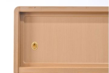 中古　広島・府中家具　松創　木匠多々納邦男作　しっとりとした気品を漂わせる桐箪笥(胴厚・柾目)(衣装箪笥、和タンス、収納箪笥、桐たんす)(定価約150万円)(R-049938)