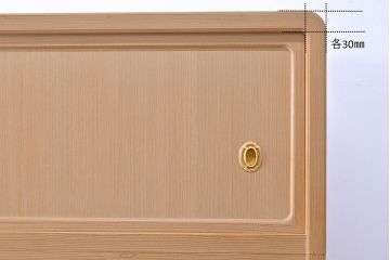 中古　広島・府中家具　松創　木匠多々納邦男作　しっとりとした気品を漂わせる桐箪笥(胴厚・柾目)(衣装箪笥、和タンス、収納箪笥、桐たんす)(定価約150万円)(R-049938)